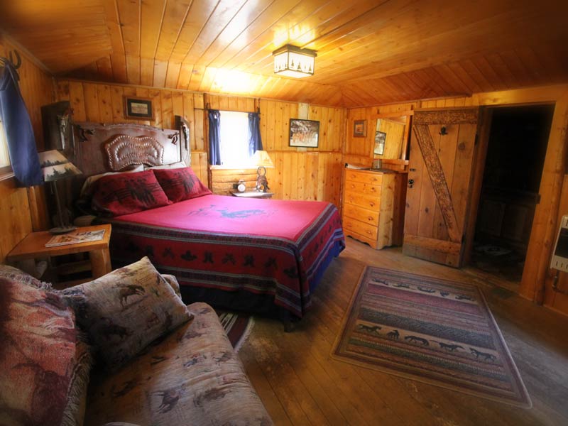 guest cabin