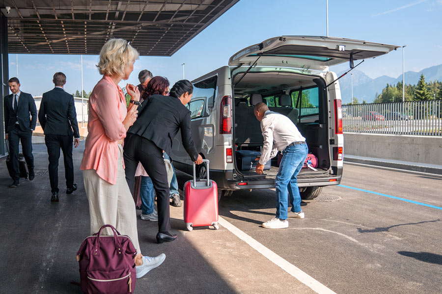 loading shuttle van
